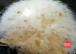 Illustration of how to make black pepper noodles 10