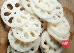 椒香藕片的做法图解2