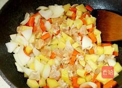 咖喱鸡肉饭的做法图解3