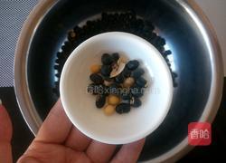 自制豆芽的做法图解2