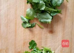 番茄鸡蛋土豆粉的做法图解1