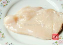 平安夜香煎蜂蜜鸡扒的做法图解1