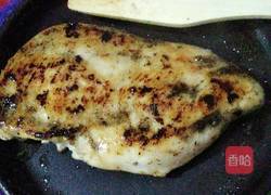 平安夜香煎蜂蜜鸡扒的做法图解5