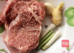 荠菜鲜肉小笼包的做法图解1