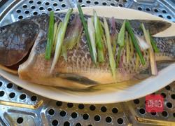 清蒸羅非魚的做法圖解4