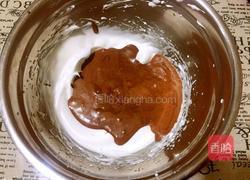 可可戚风纸杯蛋糕的做法图解10