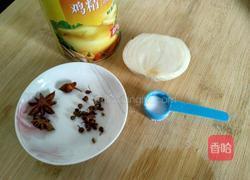 酸菜排骨炖粉条的做法图解2