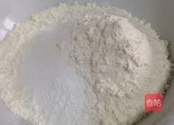 油条的做法图解1