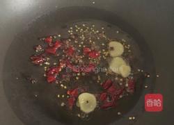 爆炒卷心菜的做法图解2