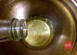 双色纸杯蛋糕的做法图解4