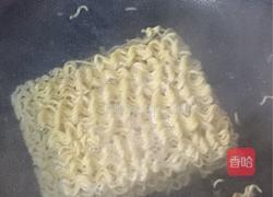 炒方便面的做法图解2