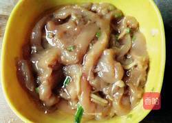 菠菜瘦肉粥的做法图解3
