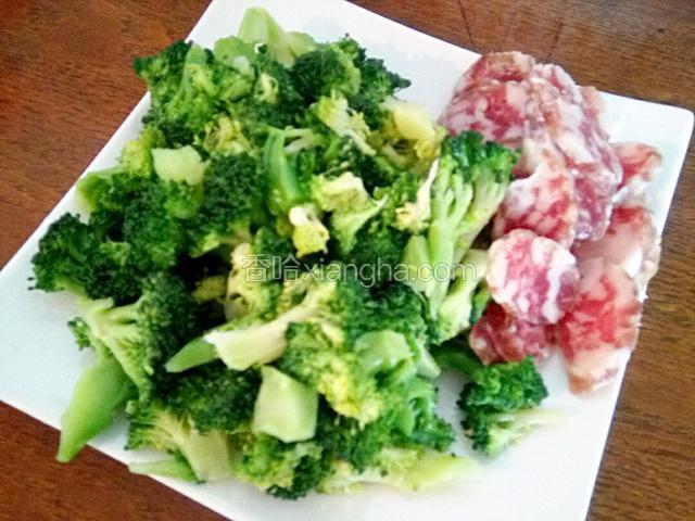 香肠切片准备