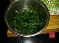 凉拌豆芽海带丝的做法图解1