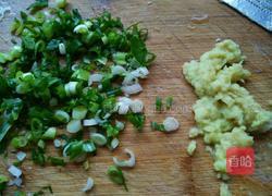 炸豆腐丸子的做法图解3