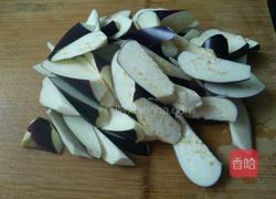 肉片烧茄子的做法图解1