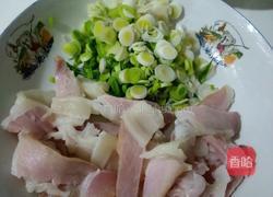 腊肉煮豆丝的做法图解2