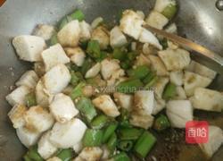 口水青椒炒馍块的做法图解4