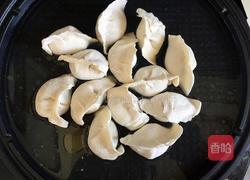 香肠抱蛋煎饺的做法图解2