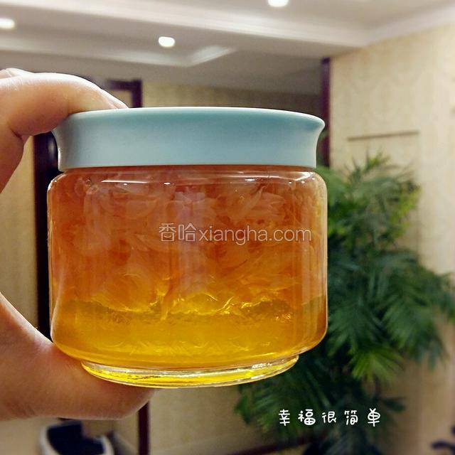 装满整瓶放入冰箱，至少2到3天。