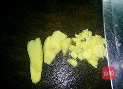 胖头鱼鱼头豆腐汤的做法图解3