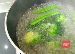 八叔健康健身餐 五分钟黑胡椒牛排 的做法图解3