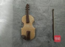 凉拌芹菜叶之大提琴女孩的做法图解3