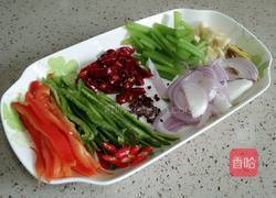 香辣鱿鱼丝的做法图解1