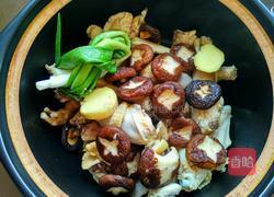 香菇炖鸡汤的做法图解4