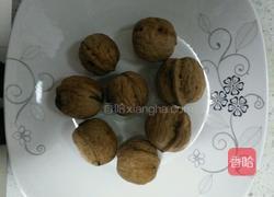 黑米燕麦核桃粥的做法图解2