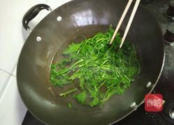 荠菜炒蛋的做法图解7