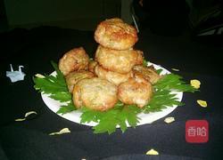 炸芹菜肉丸的做法图解8
