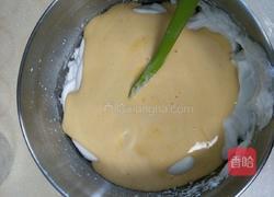 蓝莓芝麻戚风蛋糕的做法图解12