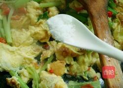 芹菜尖椒炒蛋的做法图解6
