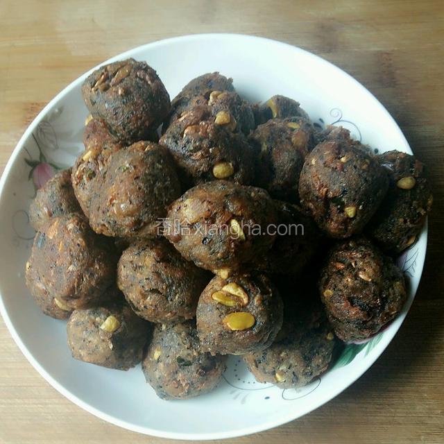 捞出把油控干即可