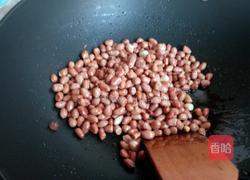 油焖花生米的做法图解2