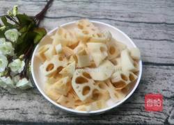 莲藕玉米骨头汤的做法图解3