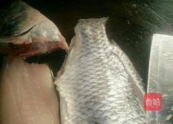 烩炸罗非鱼的做法图解3