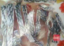 烩炸罗非鱼的做法图解5