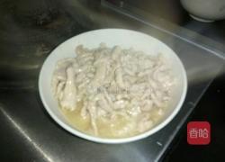 猪肉丝炒圆白菜的做法图解8