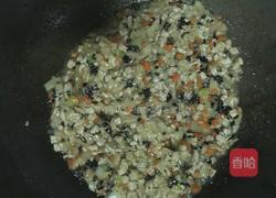 打卤面（白菜木耳胡萝卜肉丁卤）的做法图解10