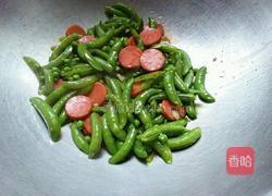 香肠炒豆的做法图解6
