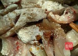 炸鱼块的做法图解2