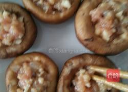 虾仁瘦肉酿香菇的做法图解6