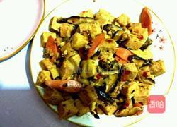 香菇炒冻豆腐的做法图解7