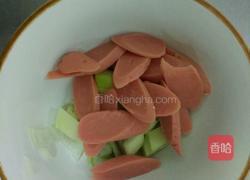 香菇炒冻豆腐的做法图解4