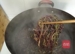 ‍蕨菜 的做法图解2