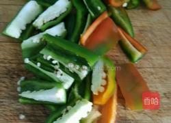 青椒肉片的做法图解2