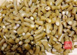 肉末酸豆角的做法图解2