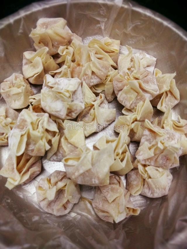馄饨从冰箱拿出来，无需解冻